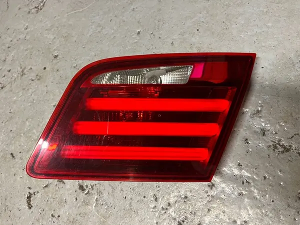 Luz trasera izquierda derecha BMW F10 Sedan image 6