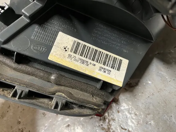 Luz trasera izquierda derecha BMW F10 Sedan image 9