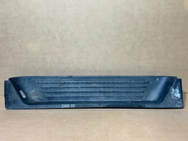 OEM 7H0863725P Rechter Achter Deurdrempel VW Transporter T5 image 2