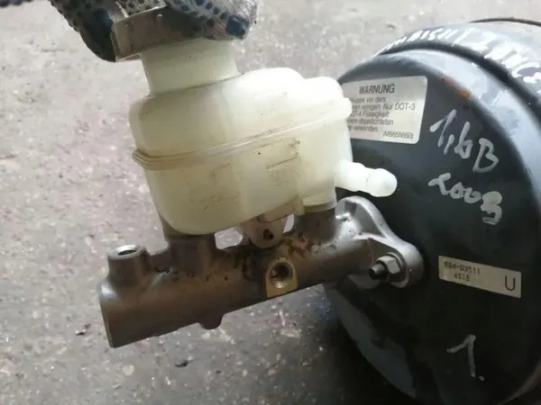 Servofreno Mitsubishi OEM 86403511 - Usado image 3