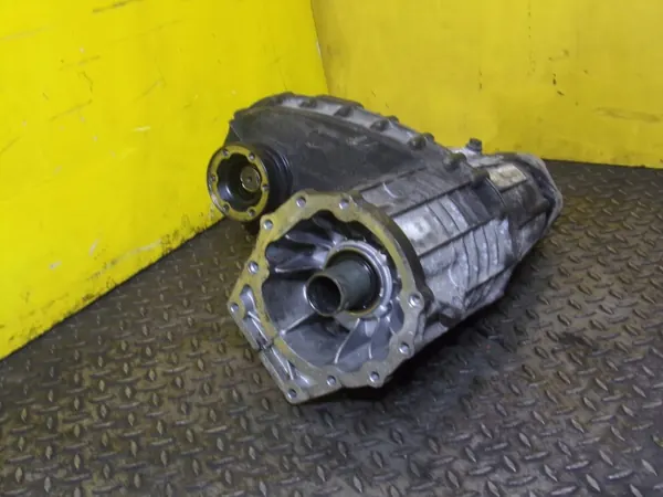 Porsche Cayenne 4.5 V8 Vaihteisto OEM 0AD341040R image 3