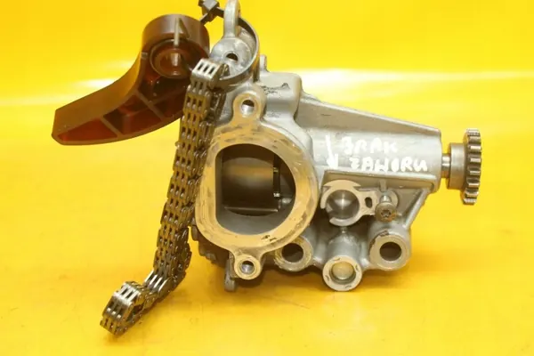 Bomba de óleo usada OEM 150127302R Renault Clio IV image 6