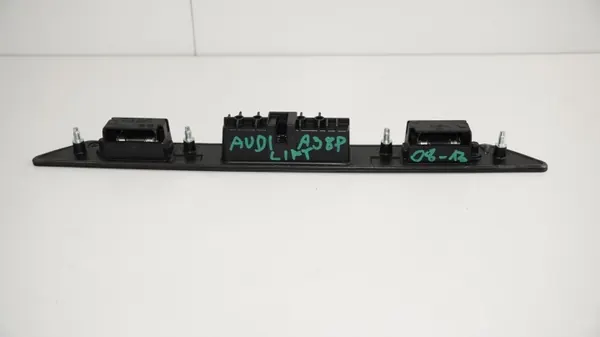 OEM 360202732 Takaluukunuppi Audi A3 8P - Käytetty image 10