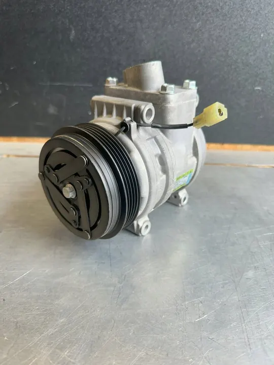 Compresseur de Climatisation Chevrolet Aveo 95955943 image 2