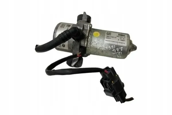Hydrauliikkapumppu OEM 86422816 Audi Q5 2.0L Hybridille image 2