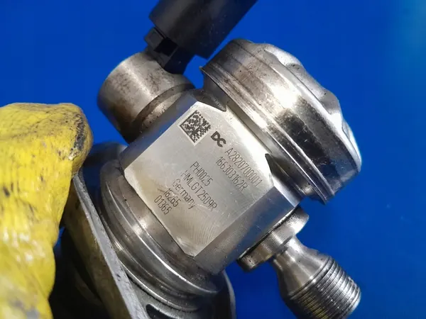 Kraftstoffpumpe Renault Nissan Mercedes 1.3 TCE A2820700001 image 2