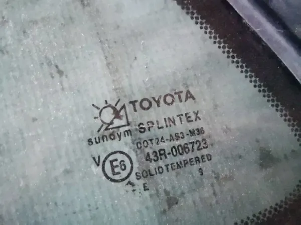 Vitre de quart OEM as3 EIS-2047064 Toyota Avensis image 3