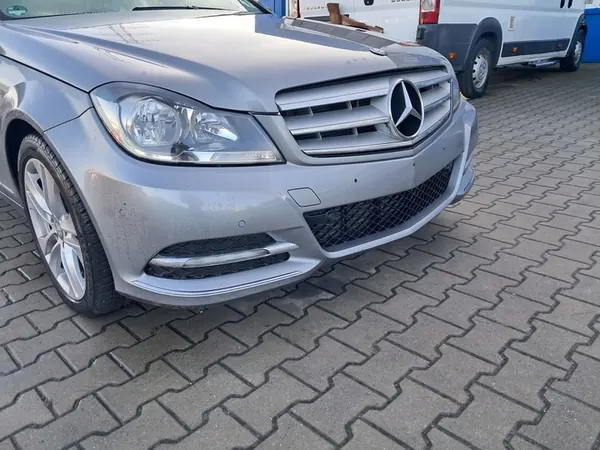 MERCEDES-BENZ C Klasse W204 Lift Rechter Koplamp H7 OEM A2048209559 image 2