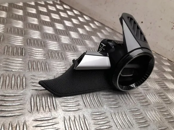 Buse d'air OEM 6VC858417C pour Škoda Fabia PJ 2025 image 3