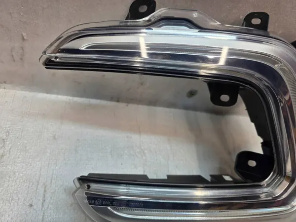 Luz diurna esquerda OEM 266055303R para Renault Captur image 6