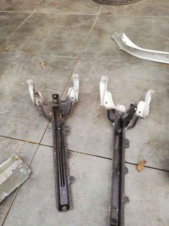 Suporte Cinto Dianteiro Toyota C-HR 16- OEM x1xxx111 image 3