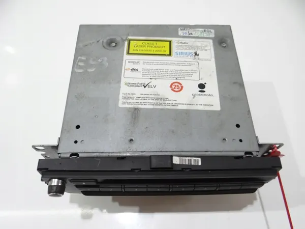 BMW OEM 9273187 Radio-Navigointiyksikkö E90/E91/E92/E93 image 4
