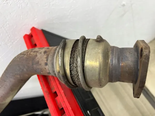 Audi A4 B8 2.0 TDI Avgasflexrör OEM TŁUMIK image 5