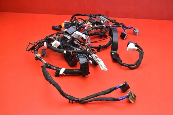 Harness Porta Traseira Esquerda OEM 1032881-80-F Tesla image 10