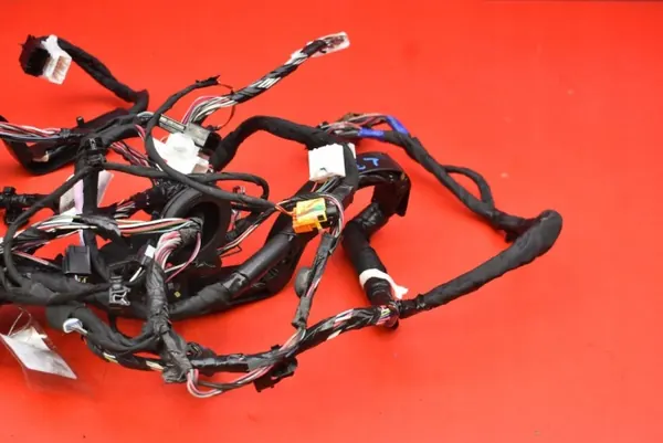 Harness Porta Traseira Esquerda OEM 1032881-80-F Tesla image 6