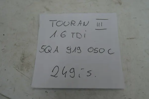 Brandstofpomp VW TIGUAN (AD1) 2.0L diesel 2018 5QA919050C image 5