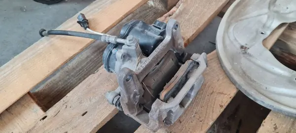 Bromsokset OEM 80A615405AB Bakaxel 330mm image 3