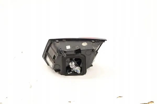 Lámpara LED trasera izquierda Peugeot 3008 II image 3