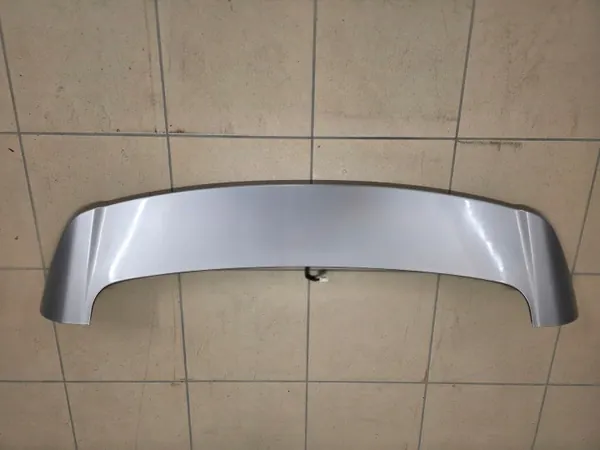 Spoiler Toyota RAV4 IV OEM 1256871524 - Usado image 2