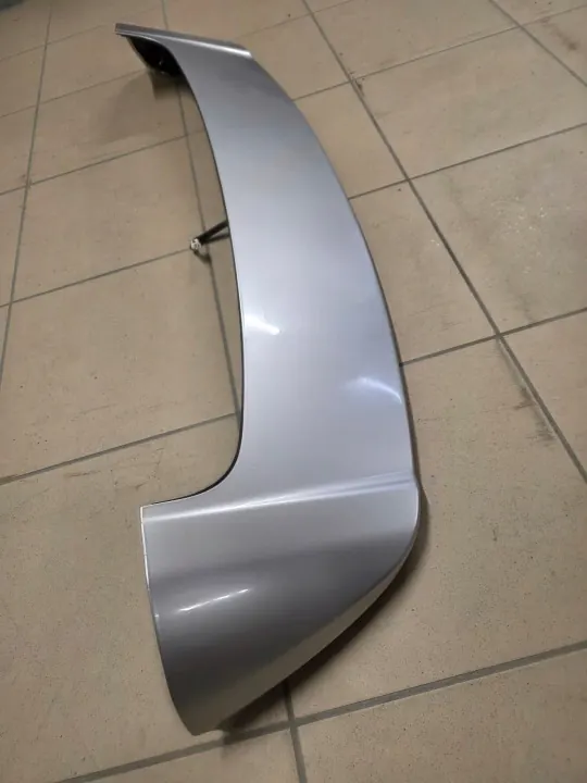 Spoiler Toyota RAV4 IV OEM 1256871524 - Usado image 3