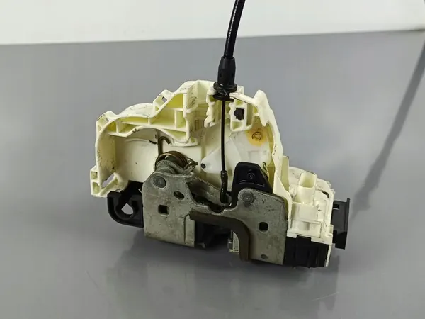 Vordertürschloss Dodge Durango 2018 P04589924AH image 3