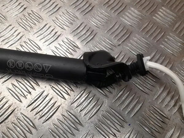 Kaasujousi OEM DFR7-626EX Mazda CX-30 DM 2022 image 3