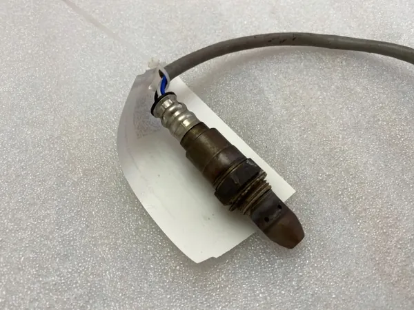 Sonde lambda OEM 8946748320 pour Lexus RX 450H 2019 image 4
