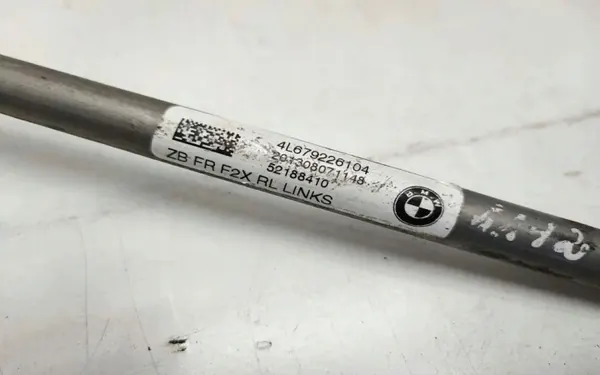 BMW Handremkabelgeleidingsbuis OEM 6792261 Links image 4