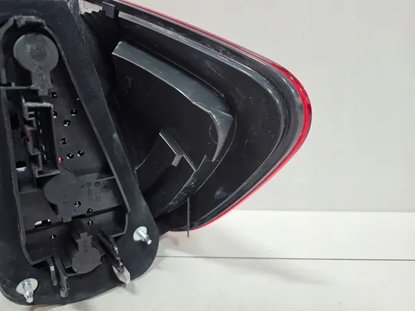 Luz trasera izquierda BMW X1 E84 LED 63212992477 image 8