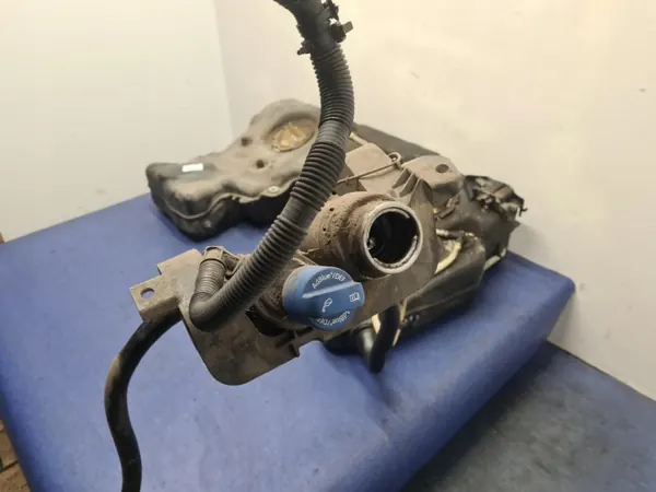 Depósito VW Passat B8 2.0 TDI 4x4 OEM SIMAR-60460-3Q020103 image 4