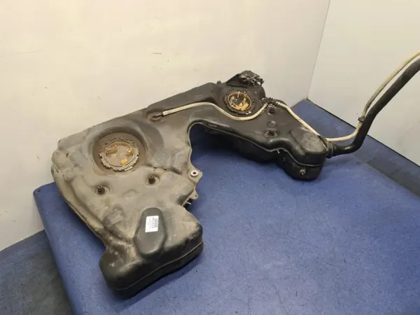 Depósito VW Passat B8 2.0 TDI 4x4 OEM SIMAR-60460-3Q020103 image 5