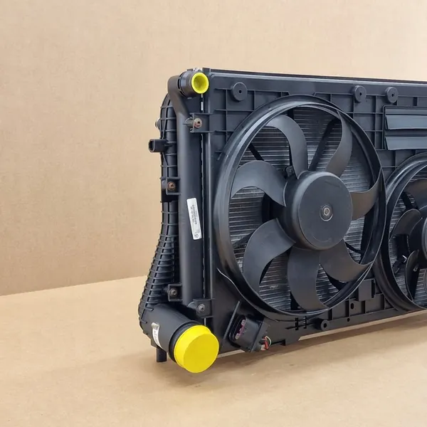 Komplett Kylare EOS Scirocco Caddy Touran Golf image 3