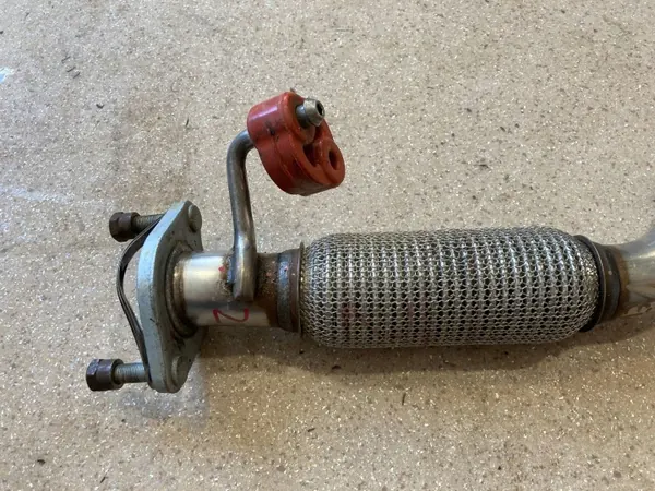 Pakoputken pidike OEM LPV16776 Hyundai Kona I:lle image 6