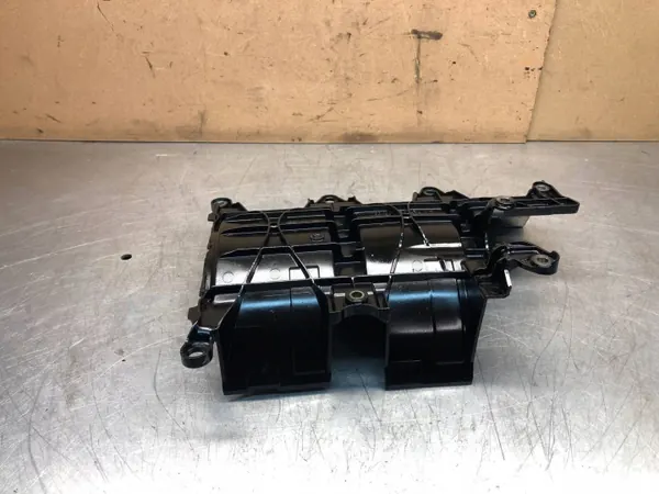 Mercedes-Benz moottoriosa OEM A6421800485 image 2