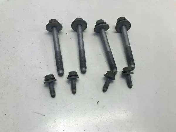 OEM GKU37032 Hinterachsbalken Aufhängungsschrauben Gebraucht image 2