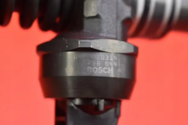 Ruiskutuspumppu OEM 038130073BP Skoda Praktikille image 9