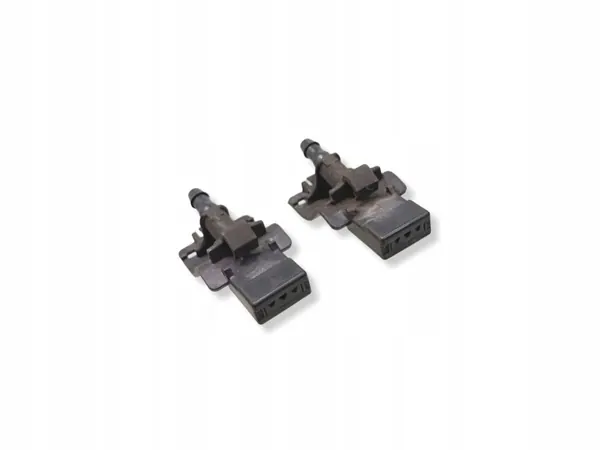 Toyota Auris Ruitensproeier OEM ARA365504 - Gebruikt image 2