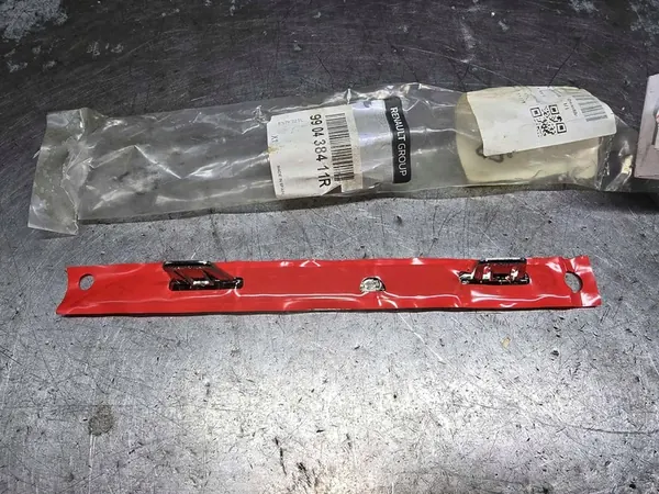 Rivestimento parafango cromato sinistro Megane IV GT Limited image 2