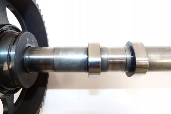 Volvo V60 I S60 II V70 III XC60 2.0 D3 163CV Árbol de levas image 6