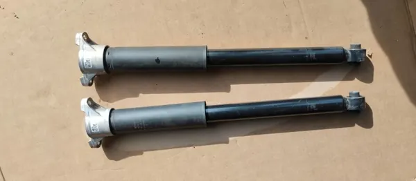 Achter Schokdemper OEM A2063206002 Mercedes C-Klasse image 2