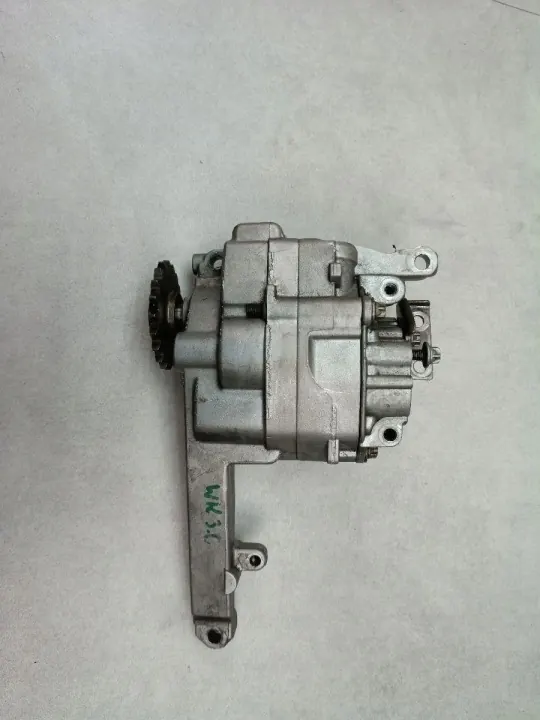 Jeep Ölpumpe OEM 6421810801 - Gebraucht image 2