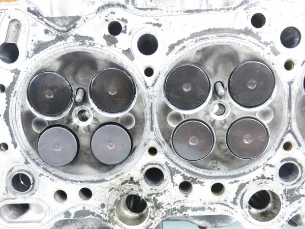 Culasse Opel Astra H 1.7 CDTI d'occasion OEM image 8