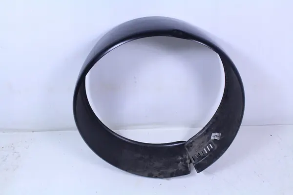 Cache de Montage Roue de Secours OEM Mercedes G-Class image 2