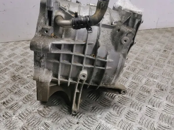 Gebruikte BMW i3 2015 elektromotor OEM 7626081 image 3