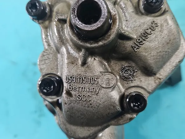 Pompe à huile OEM 870516-1630 pour Audi A6 C6 3.0 TDI image 7