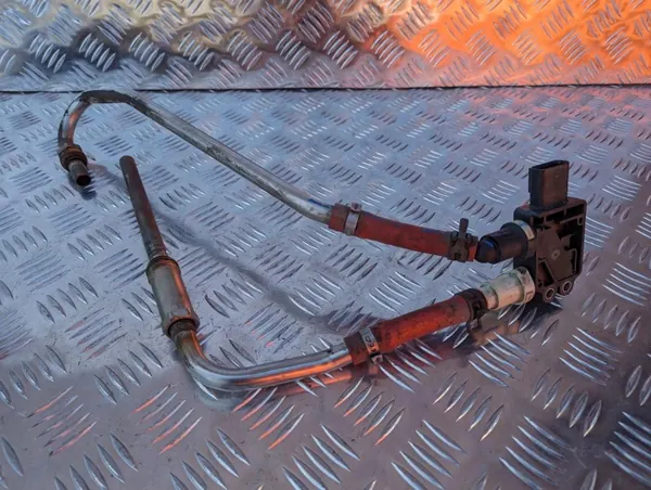 Capteur de pression d'échappement OEM 179287985 DAF XF 106 image 4