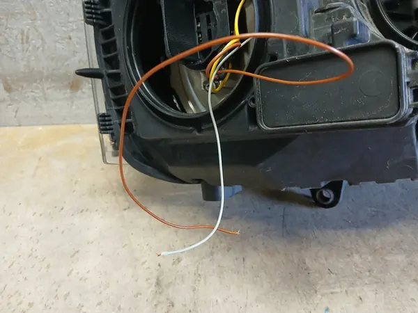 Farol dianteiro esquerdo VW T5 Lift 10- 7E1941015C image 4