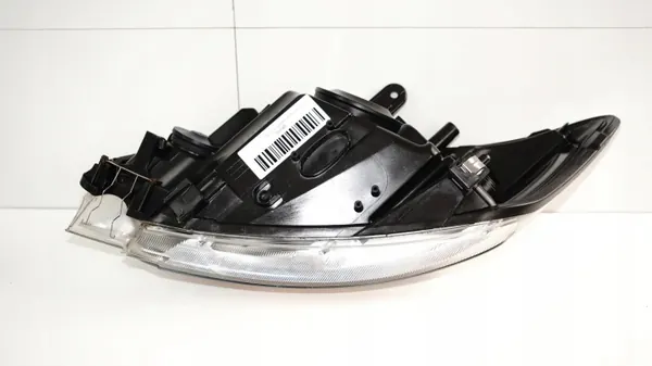 Oikea etuvalo OEM 371117910 Ford Kuga MK1 image 8
