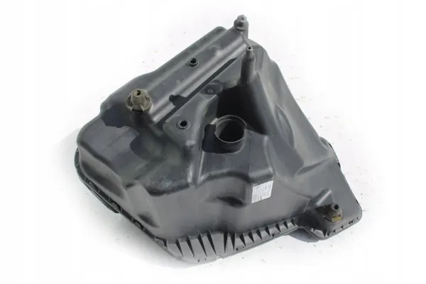 Audi Luftfilterhus OEM bt-cars-30634 Begagnad image 4