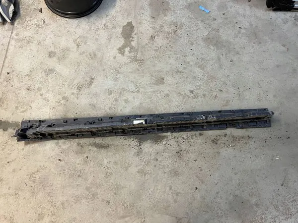 Renforcement latéral BMW X5 G05 2019 7440911 image 1